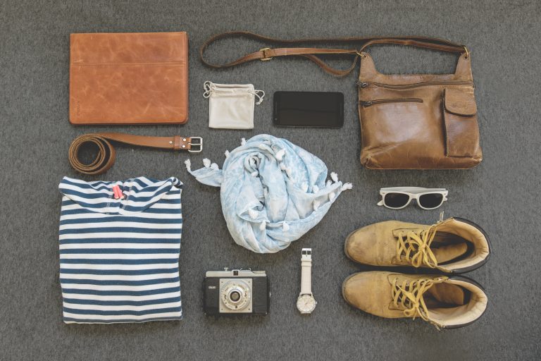 Check list des accessoires indispensables pour un voyage d’un jour